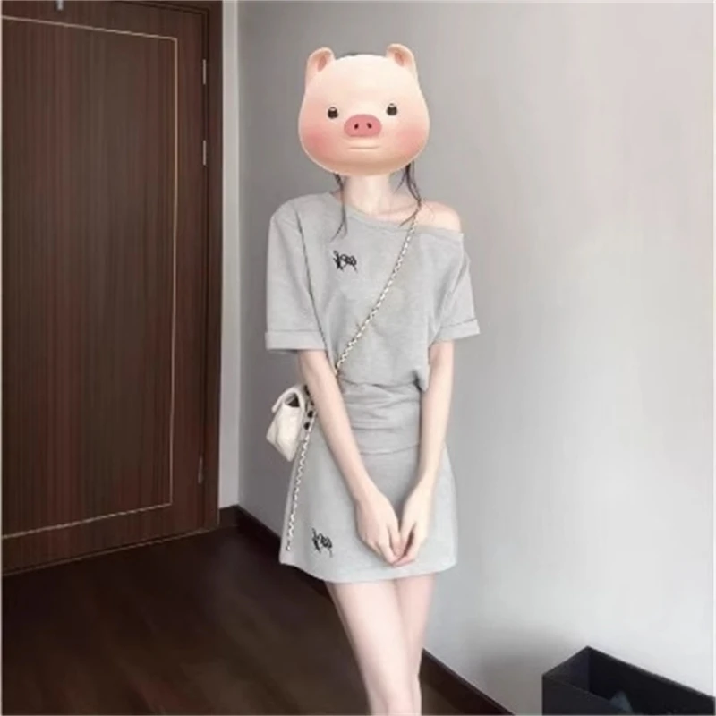 

Women's Korean Casual Slant Shoulder Sports Set Slim Fit Short Sleeve Mini Skirt Two Piece Outfit