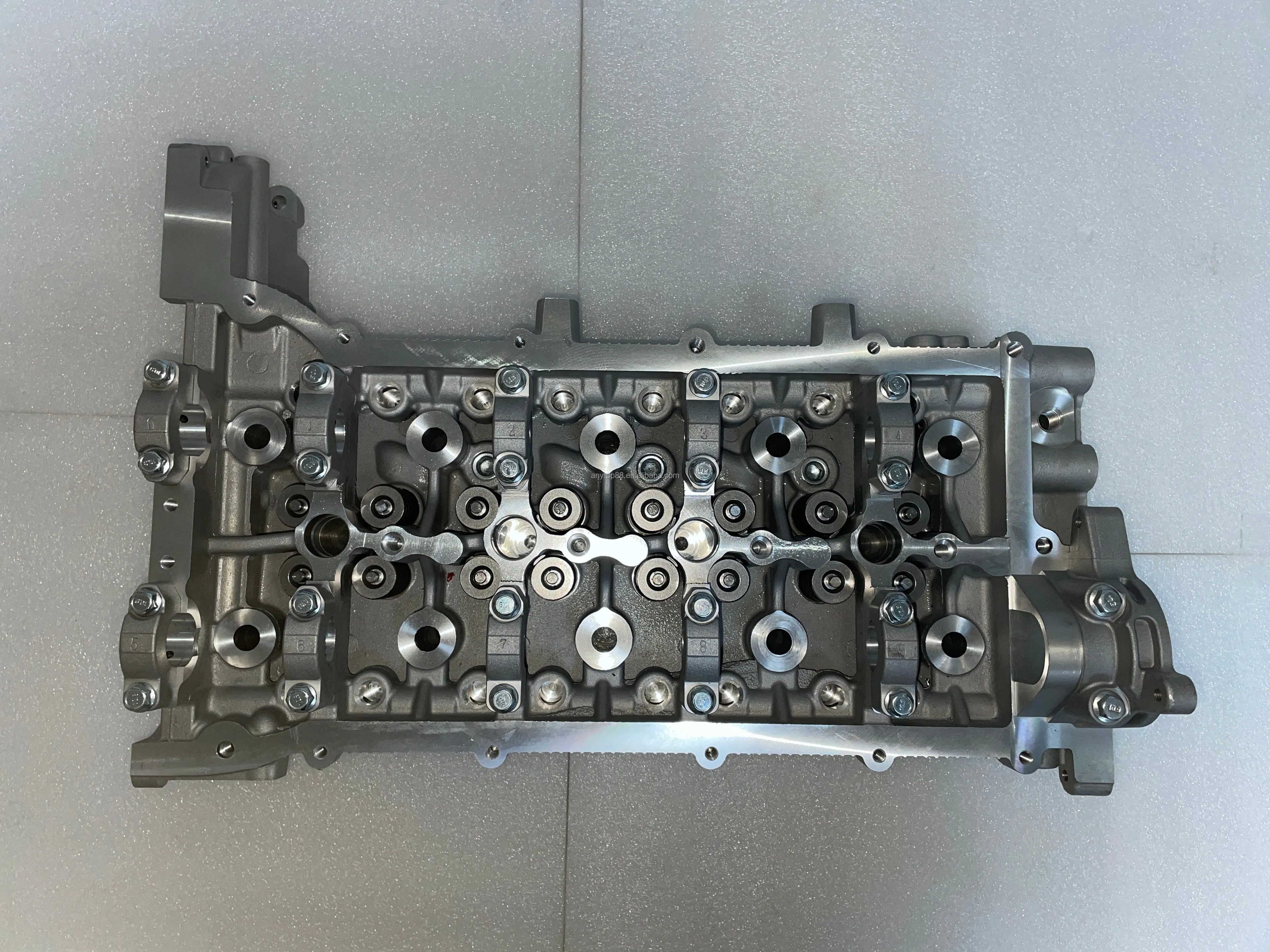 D19 19ND4 1.9T Cylinder Head Semi-Assembly 10048066 For SAIC MAXUS G10 V80 Aluminum Alloy Engine Parts