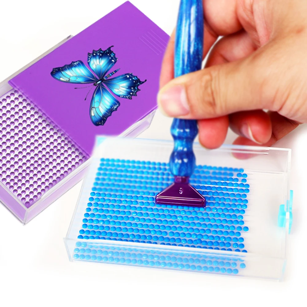 

4Pcs Diamond Painting Tray Diamond Storage Container with Lid Rhinestone Organizer Plate with Sppon & Brush for Art Crafts