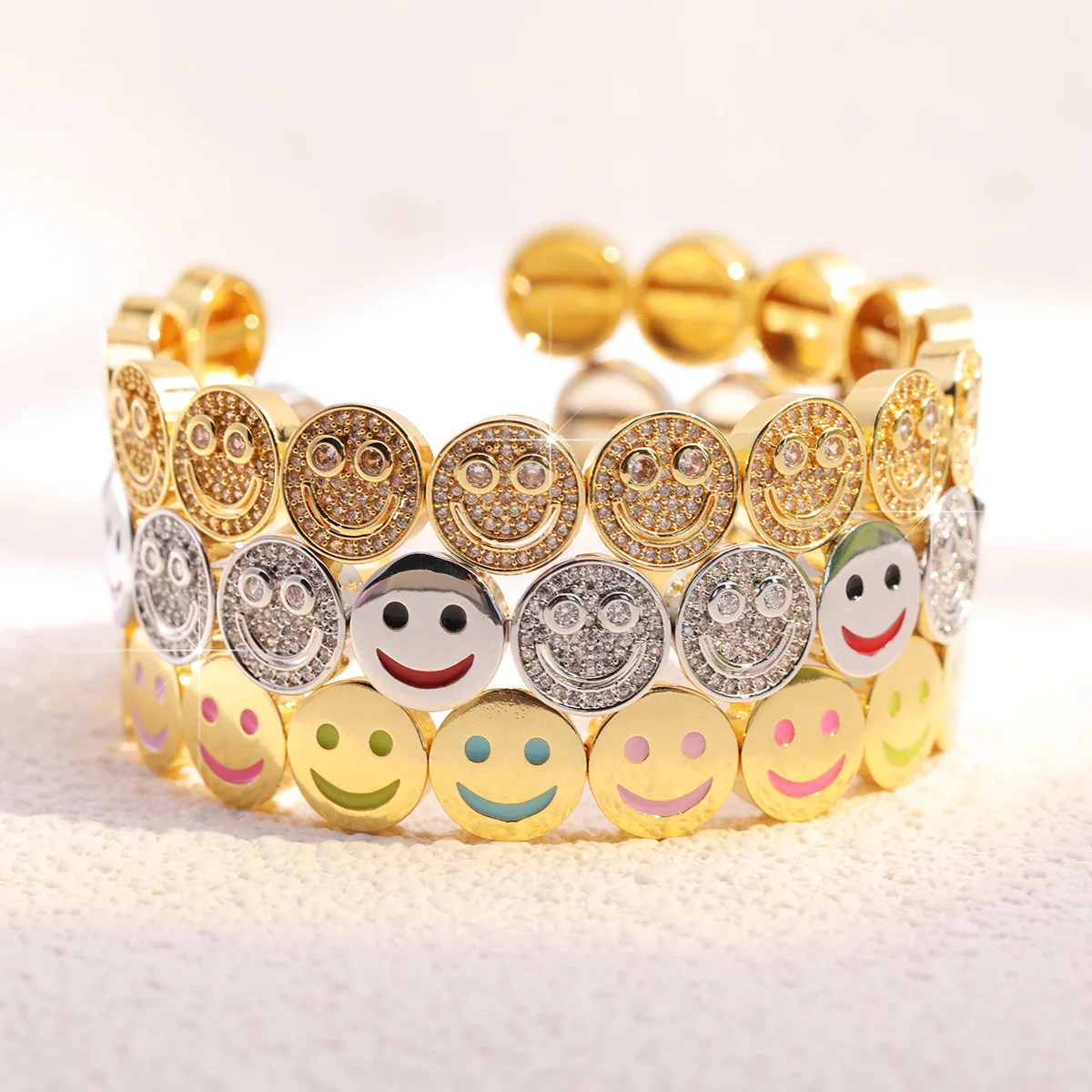 

European and American Fashion High-End Luxury Oil Drop Elastic Copper Zircon Smiley Face Bracelet