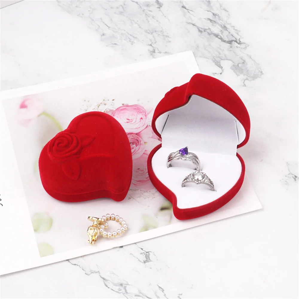 Heart-shaped Double Ring Box Valentine's Day Engagement Proposal Wedding Display Gift Box High-end Rose Red Flocking Jewelry Box