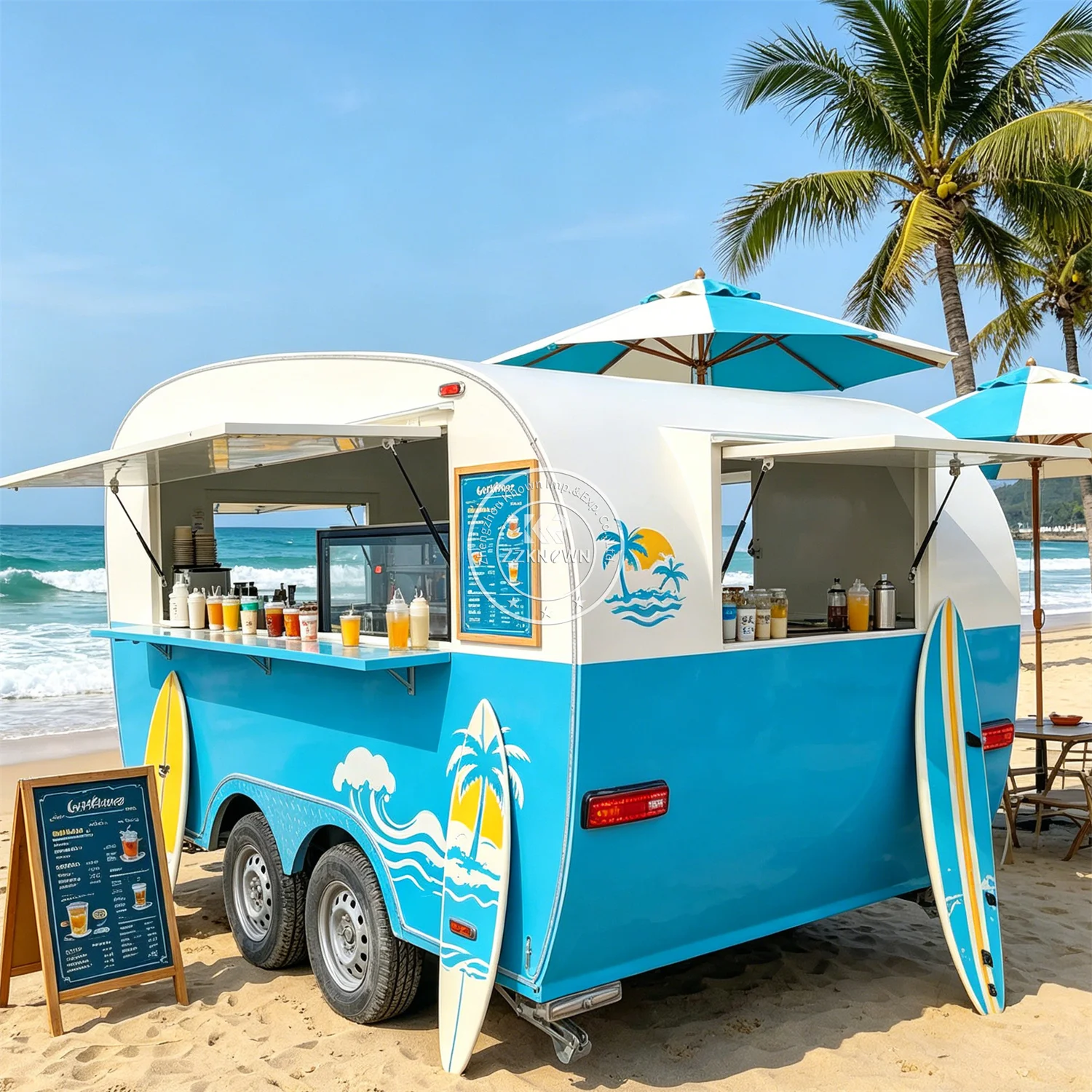 

Мобильный фудтрак для уличной еды: пицца, тако, хот-доги, закуски. Полностью оборудованная кухня.