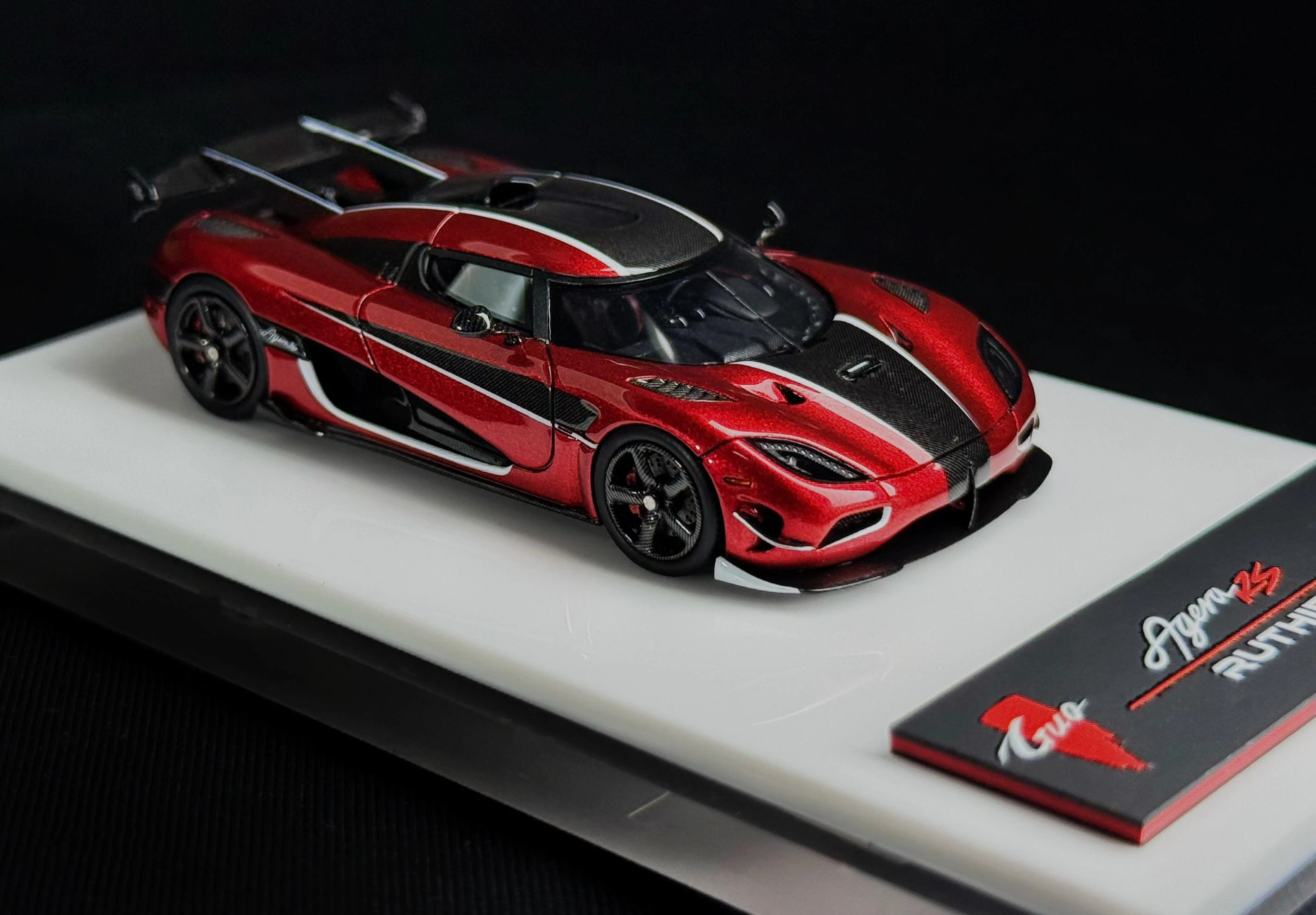 TARDIS & GRYNING 1:64 Agera RS modèle de voiture moulé sous pression en résine édition limitée