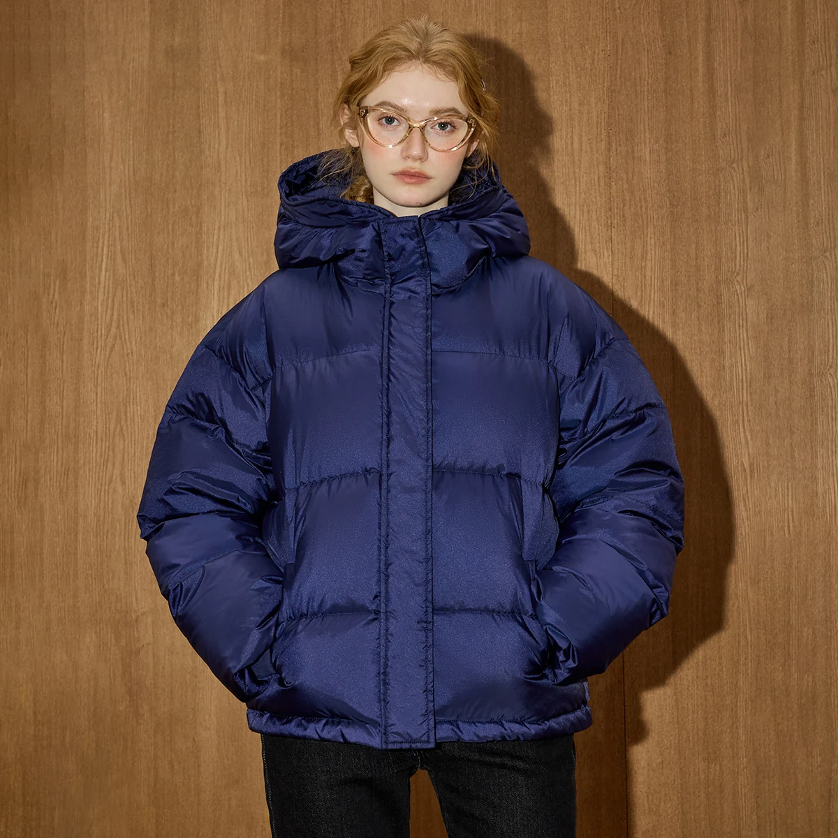 معطف نسائي فاخر من Coolhut 2025 معطف شتوي 90% أبيض مبطن أسفل ملء صورة ظلية ضخمة سترة حرارية مصممة