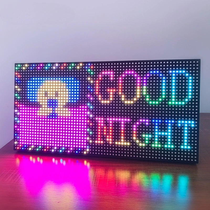 

Дисплей Power Bank Источник питания Подставка для мобильного телефона Изменение слов Светодиодный экран Реклама