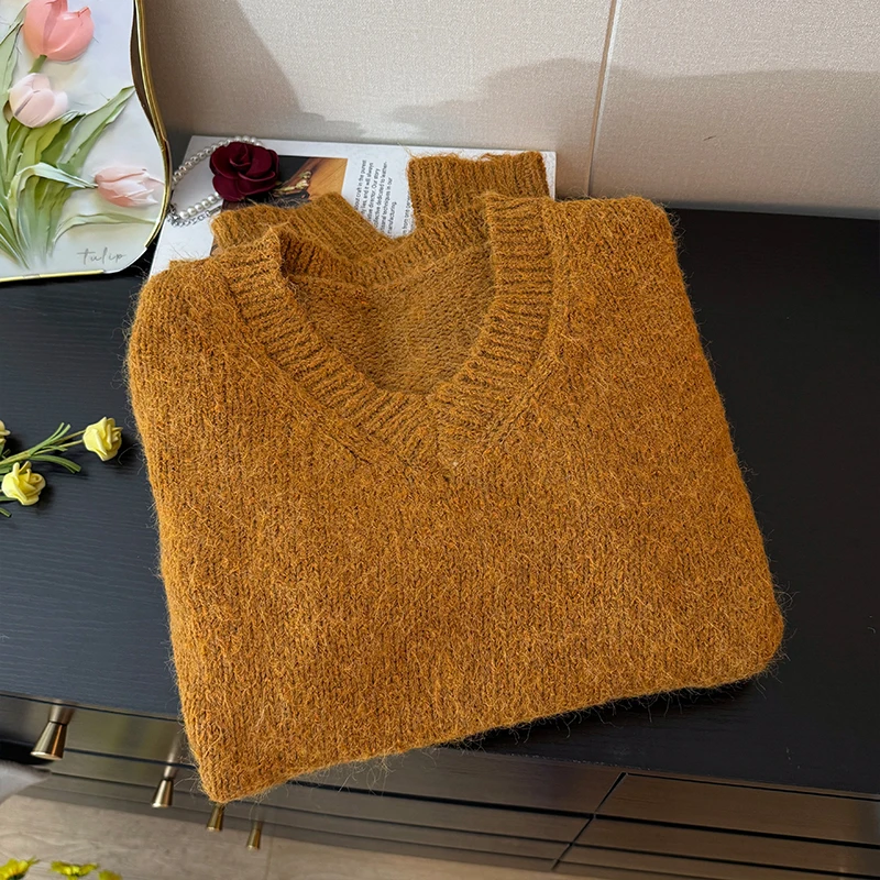 Suéter suave de manga larga con cuello en V para mujer, Jersey sencillo Vintage, holgado y versátil, Tops de punto elegantes para otoño 2025