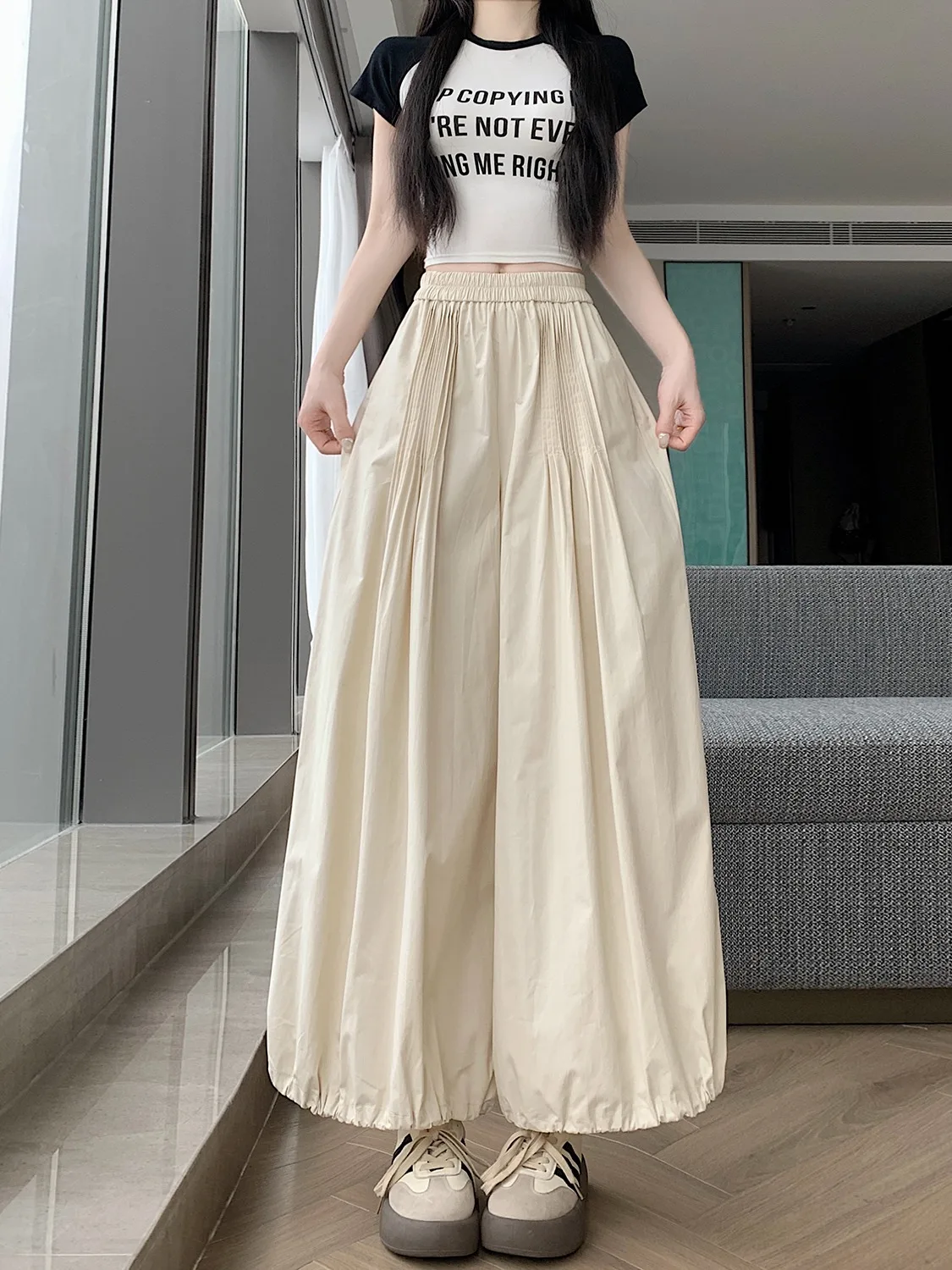 

Повседневные плиссированные брюки-буфы с цветочным узором, женские летние, новая модель, корейский стиль, брюки-фонарики, с эластичным поясом, облегающие, широкие штанины