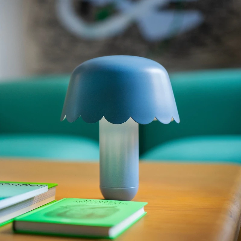 

Simple Modern Creative Mushroom Desk Lamp Premium Atmosphere Homestay Lamp