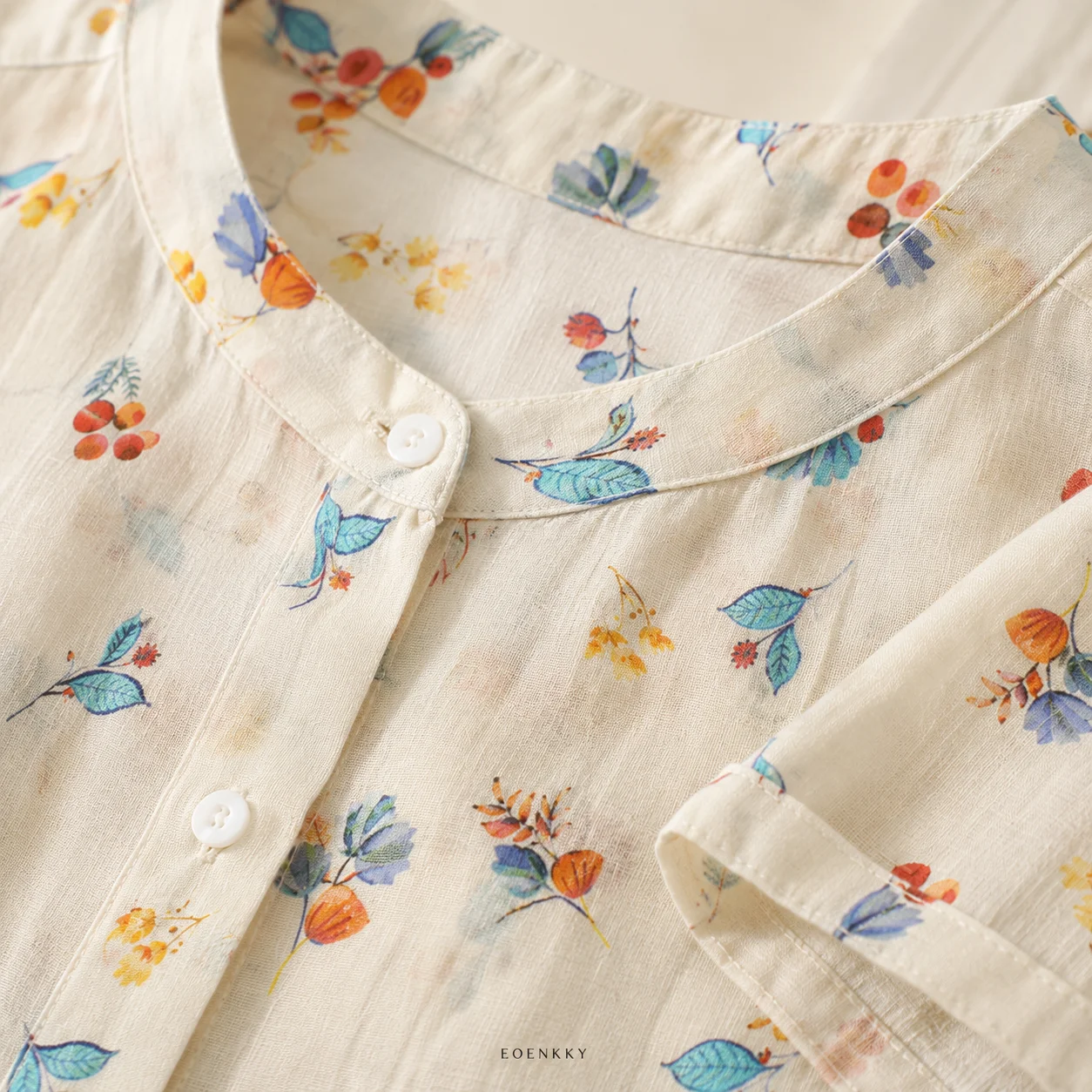 EOENKKY Women Floral Print Cotton Linen Blouse Short Sleeve Button Front Shirt Loose Fit Round Neck Summer Casual Vintage Tops 4