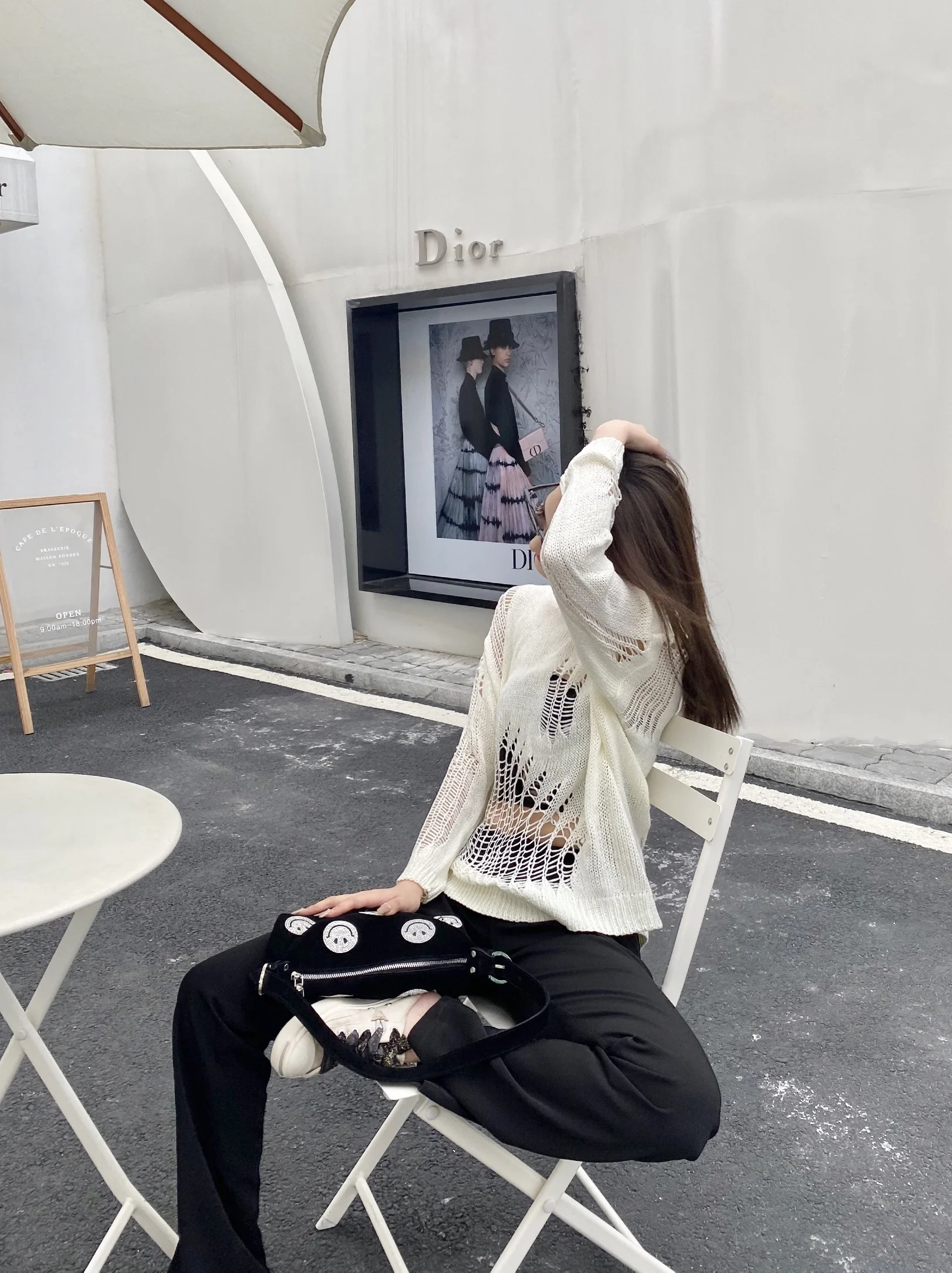 

ChiclyNana Lazy Sle Hollow out Long Sve Overhead Bla White Knitted Sweater Autumn New Arrival Straight Cut Regular Thi...