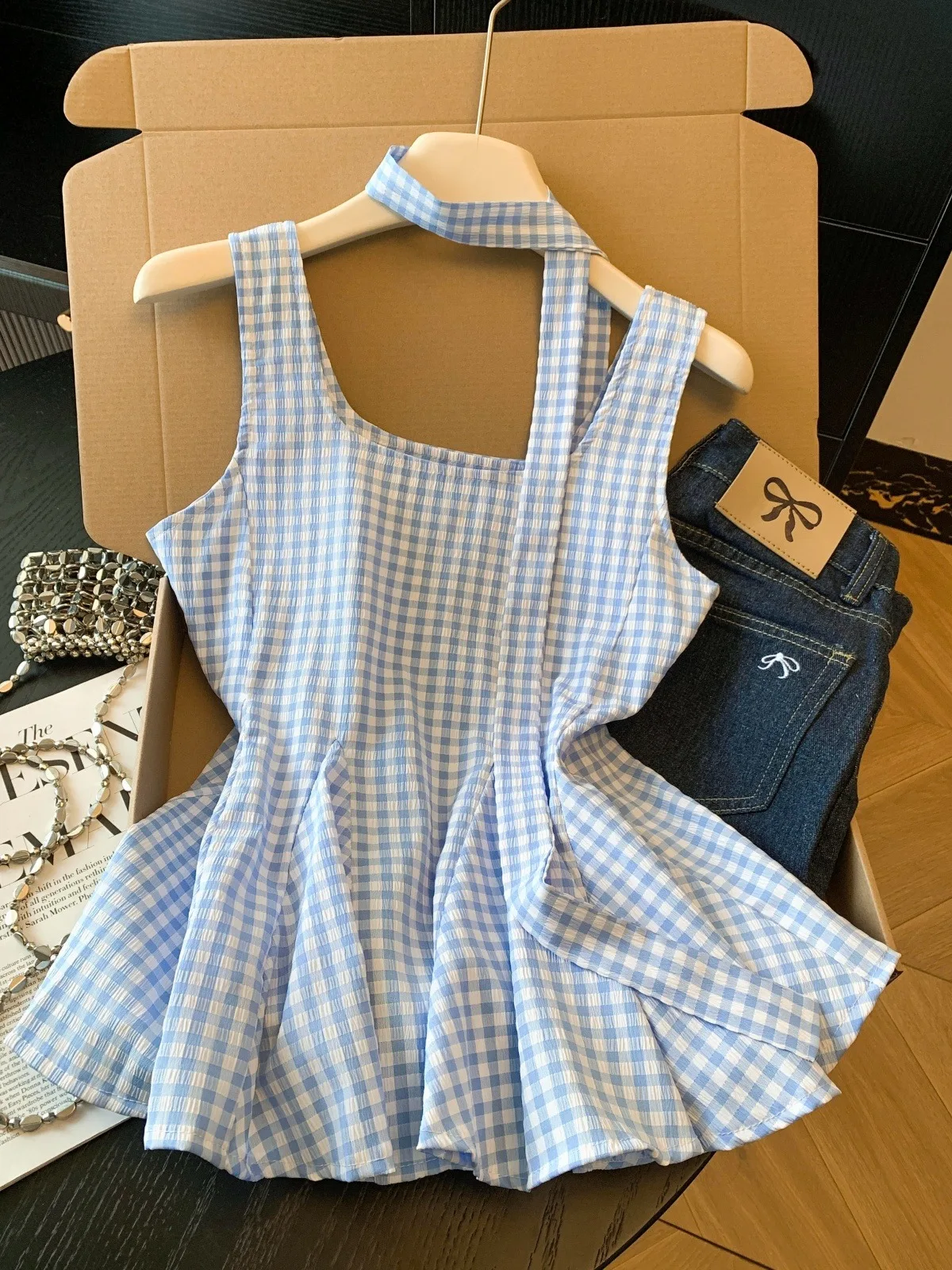 

Slim Fit Square Collar Sleeveless Shirt Women's Summer New Style Waist Cinching Chic Plaid Top Korean Style Breathable Thin