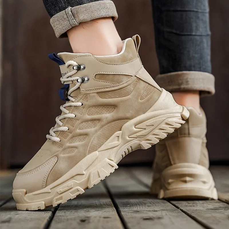 Men's Waterproof Ankle Work Safety Boots Comfortable Platform Men Hiking Sneakers Outdoor Damping Desert Motocycle Boots Hombre