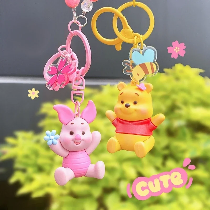 Colgante de la serie de cuentas de Winnie The Pooh, llavero Kawaii para regalo, accesorios para mochilas escolares, adorno colgante, regalos para niños