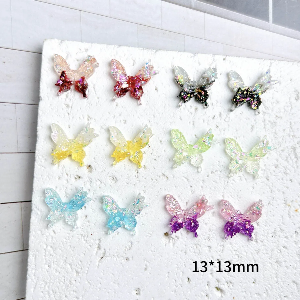 30 pz creativo luminoso morbido farfalla resina pendenti per unghie sfumatura colorata fine glitter tre farfalle decorazioni per unghie fai da te