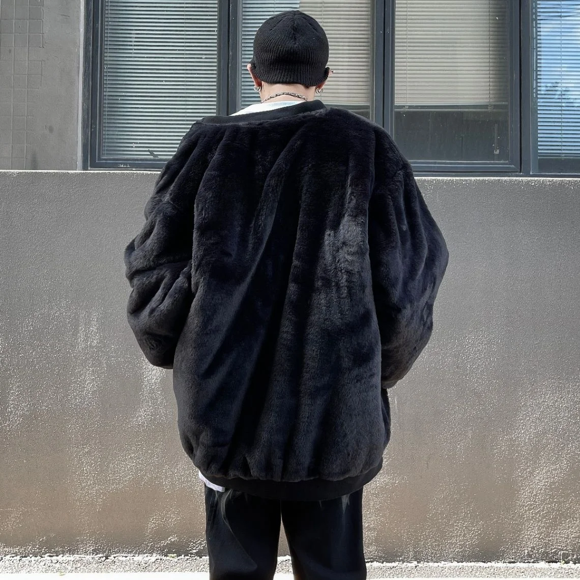 

Thiened American Retro Rabbit Fur Letter Embroidery Baseball Sle Cotton Jaet Men's High Street Cotton Coat Outerwear