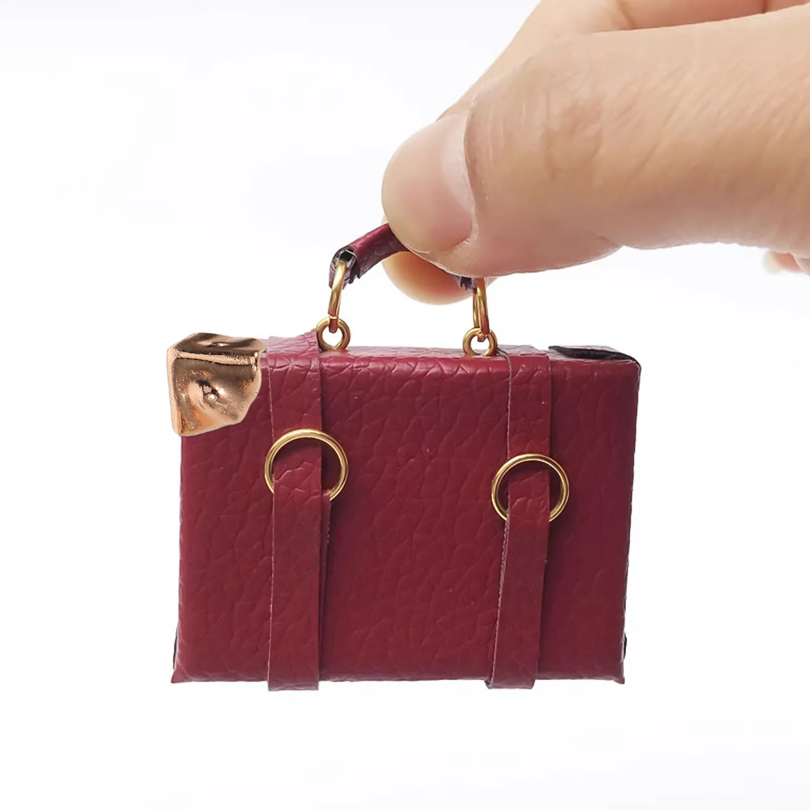 

10 шт. треугольных металлических уголков для коробок, мини-аксессуары для чемоданов, застежки для миниатюрной мебели для кукольных домиков, элегантные мини-застежки для DIY