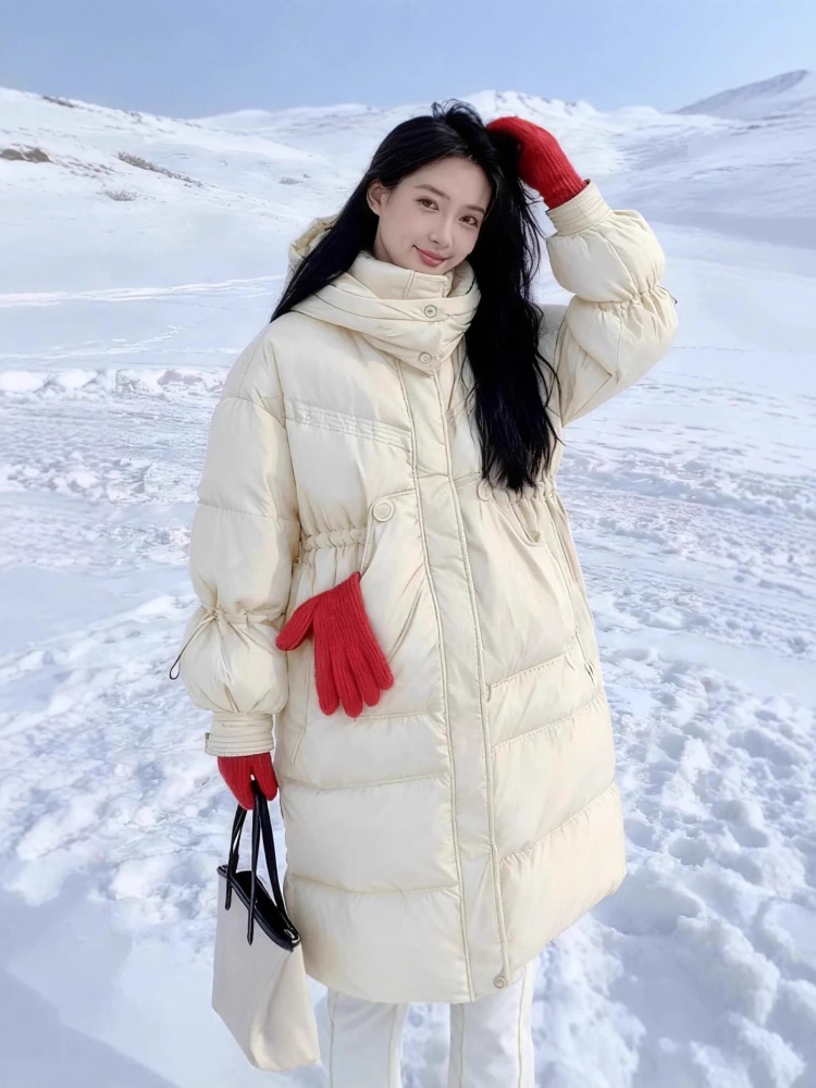 المرأة طويلة أسفل سترة شتاء جديد سميكة الدافئة زهرة برعم كم مقنعين سترات موضة فضفاضة الأبيض بطة معطف منتفخ ملابس خارجية