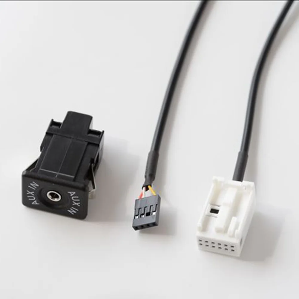 Extend Aux Adapter Audio Cable for BMW E60 E63 E64 E65 E66 E81 E82 Flexible Positioning and Seamless Audio Connection