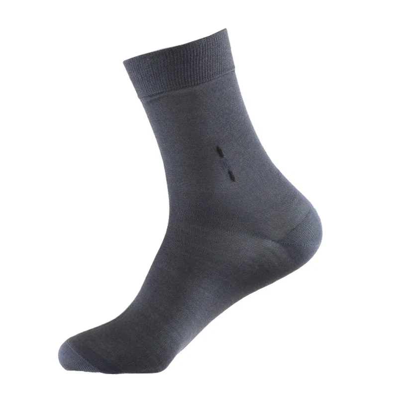 Frühlings-und Herbst must-have: geruchs neutrale Herren-Seiden socken-bequeme und strap azier fähige Maul beers eiden stricks ocken 67901