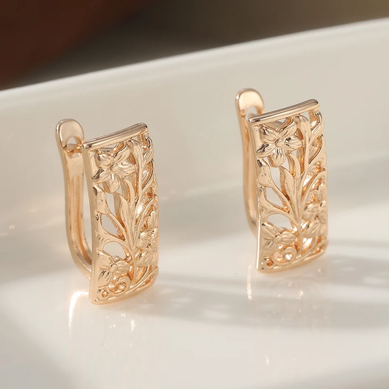 Vintage Square Elegant Pendant Earrings For Women Hollow Floral Pattern Earrings Classic Bride Wedding Jewelry Ear Accessories
