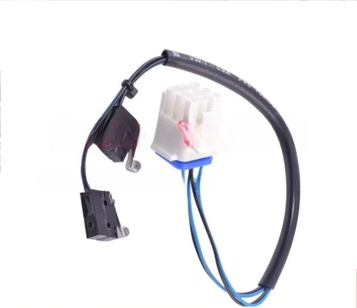 

Forklift Accessories EFG110/115 Micro Switch 50129748