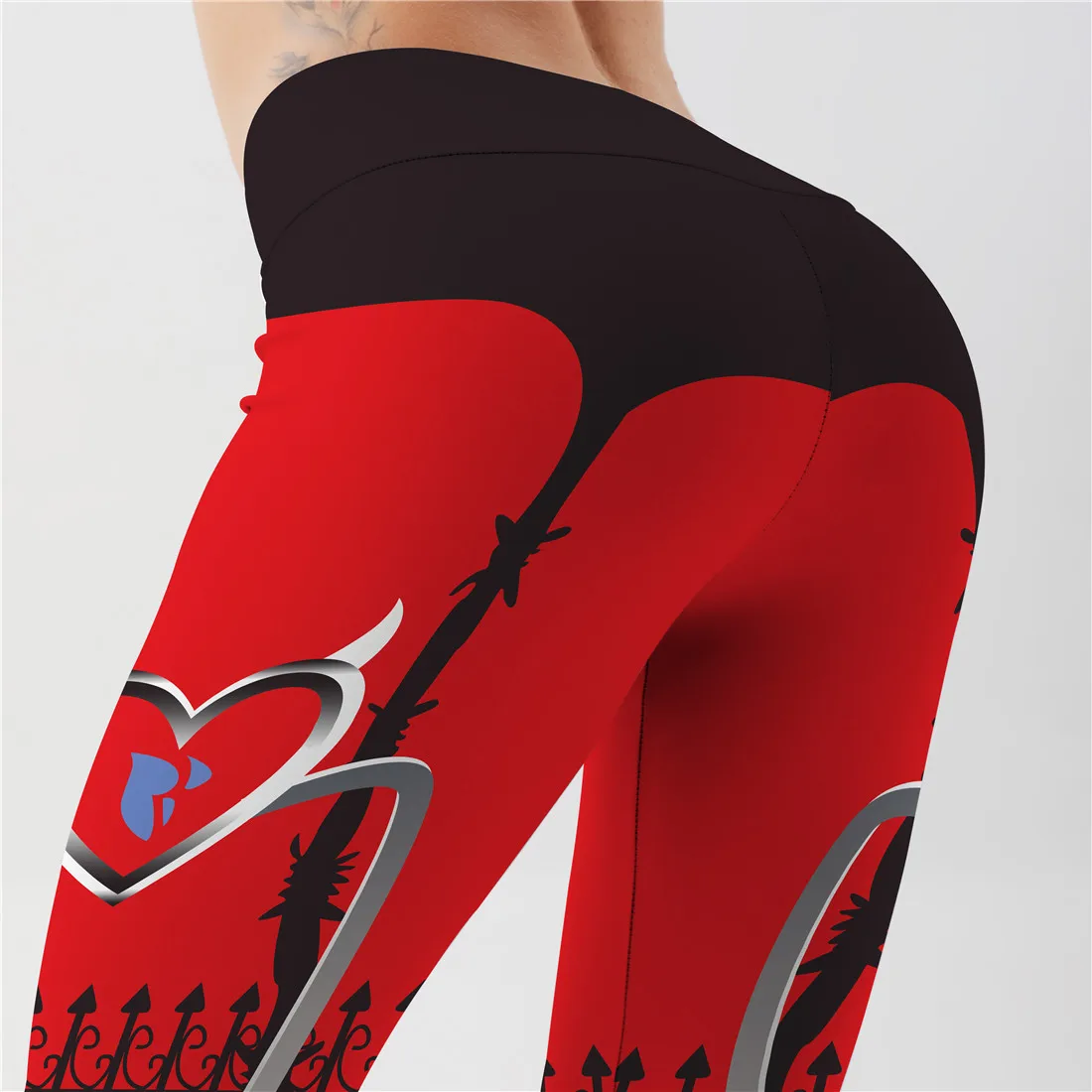 

New Sexy Heart Print Leggings Women Red Black Patchwork Sporting Pants Fashion Printed Women's Fitness Leggings