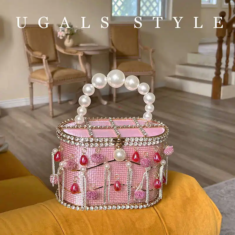 

Hollow Out Diamond Bucket Evening Clutch Bag Women Luxury Top Handle Pearl Beaded Metallic Cage Handbags Ladies Wedding Purse