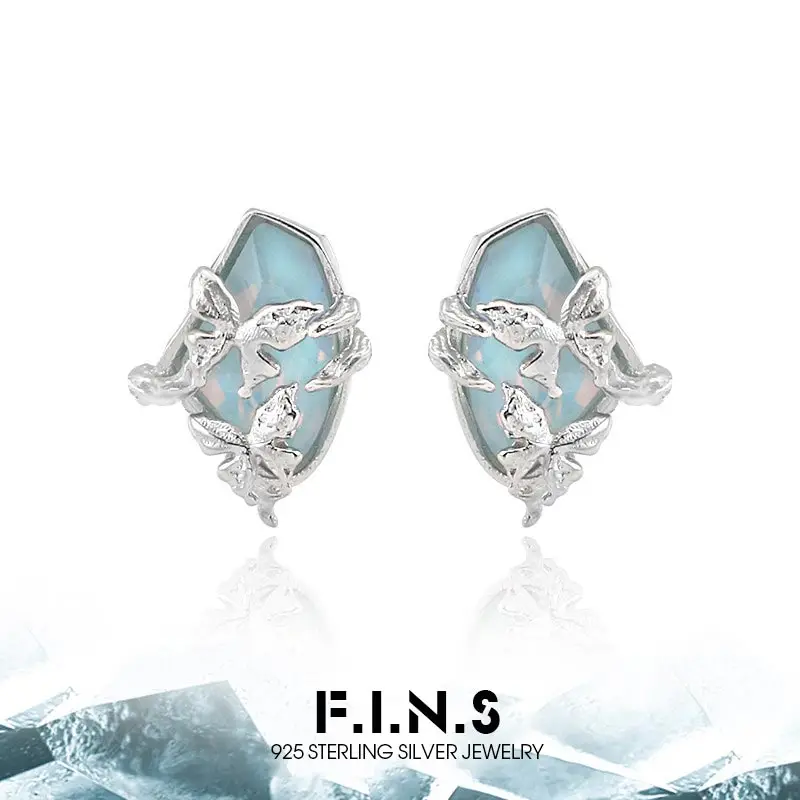 

Оригинальные серьги F.I.N.S из стерлингового серебра S925 с бабочками и узором в виде веток, с камнями, нерегулярной формы, для пирсинга, изысканные ювелирные изделия