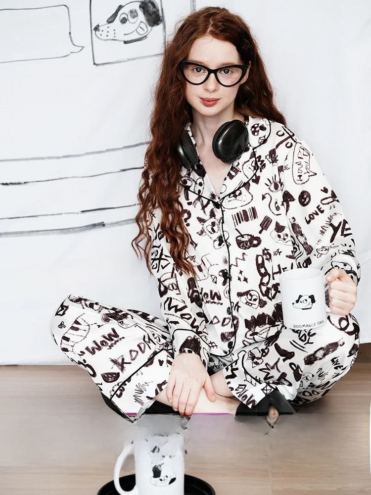 Romantic Graffiti Print Sleepwear Set for Couples Summer Home Clothes Soft Long Sleeve Loose Fit Youth Suitable Outfit
