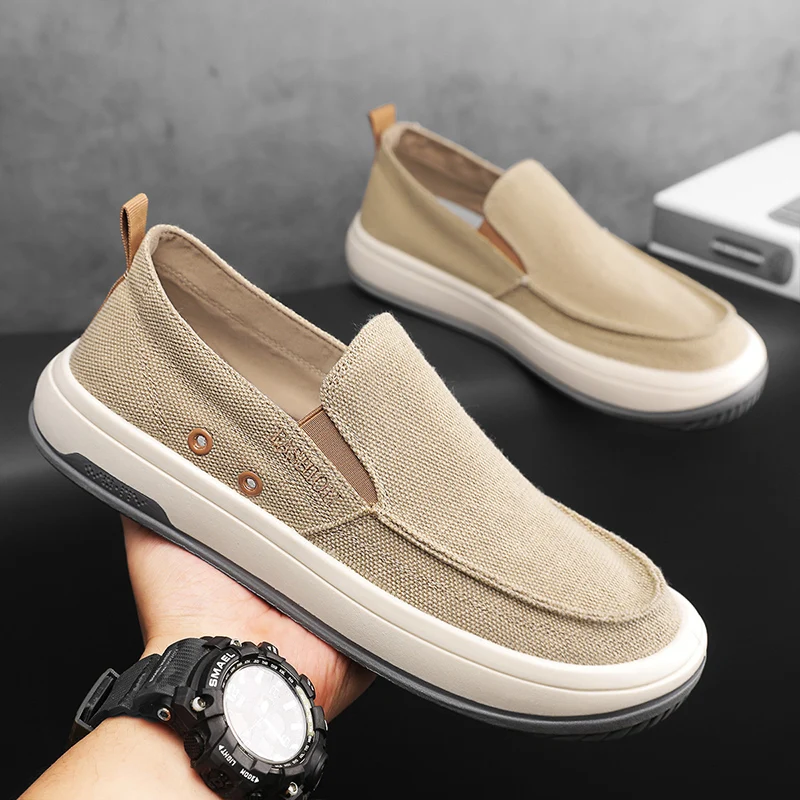 

2024 Men's New Fashion Style Men's Shoes Black White Versatile Comfortable Casual Slip-On Slip On Shoes