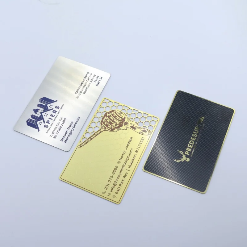 pieces-Custom.Factory custom own logo engrave hollow pattern high quality plated metal business card