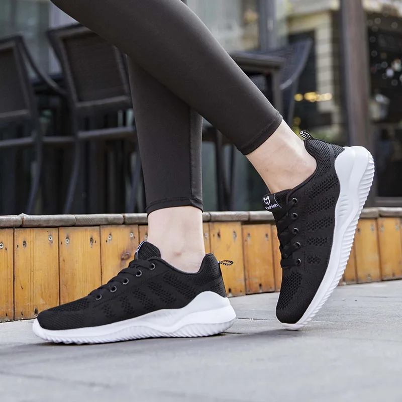 Sneakers Womens Running Shoes Mesh Upper Breathable Outdoor Casual Walking Shoe for Women Lightweight Sports Lace-up Baskets
