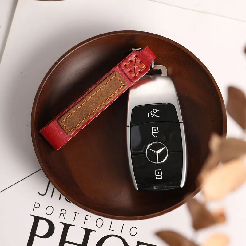 Fashion Real Leather Keychain Business Gift Leather Key Chain Car Auto Key Strap Waist Wallet KeyChains Keyring Keyholde