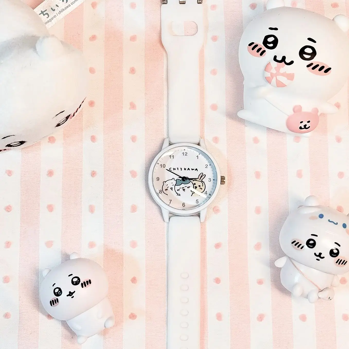 Silent Quartz Watch Chiikawa Anime Cute Cartoon Students Exam Middle High School Girls Gift Waterproof Lightweight Portable