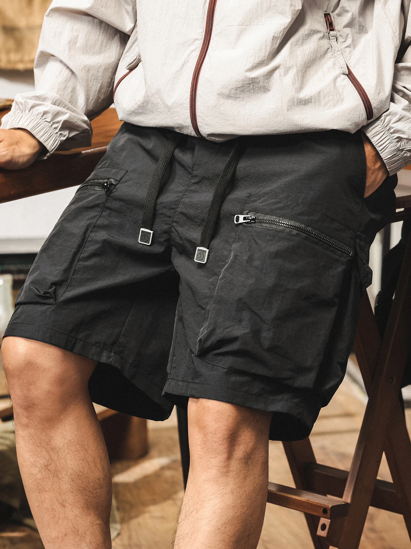 

Ice Silk Qui Dry Outdoor orts Мужская летняя новая тенденция Функциональная спецодежда Пятиточечные свободные брюки среднего размера