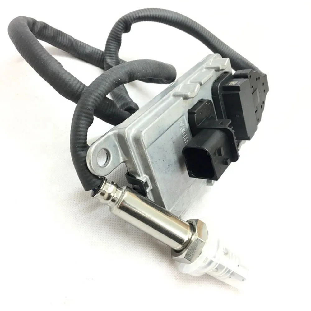 1PC Car 24V Nitrogen Nox Oxygen Sensor 5WK97329A For Benz Trcuk A0101531428 Car Professional Accessories