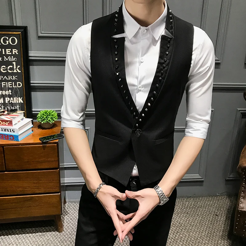 

YASUGUOJI New 2023 Punk Style Rivet Male Vest Fashion V-neck One Button Black Vest Men Slim Fit Mens Suit Vest Waistcoat Men