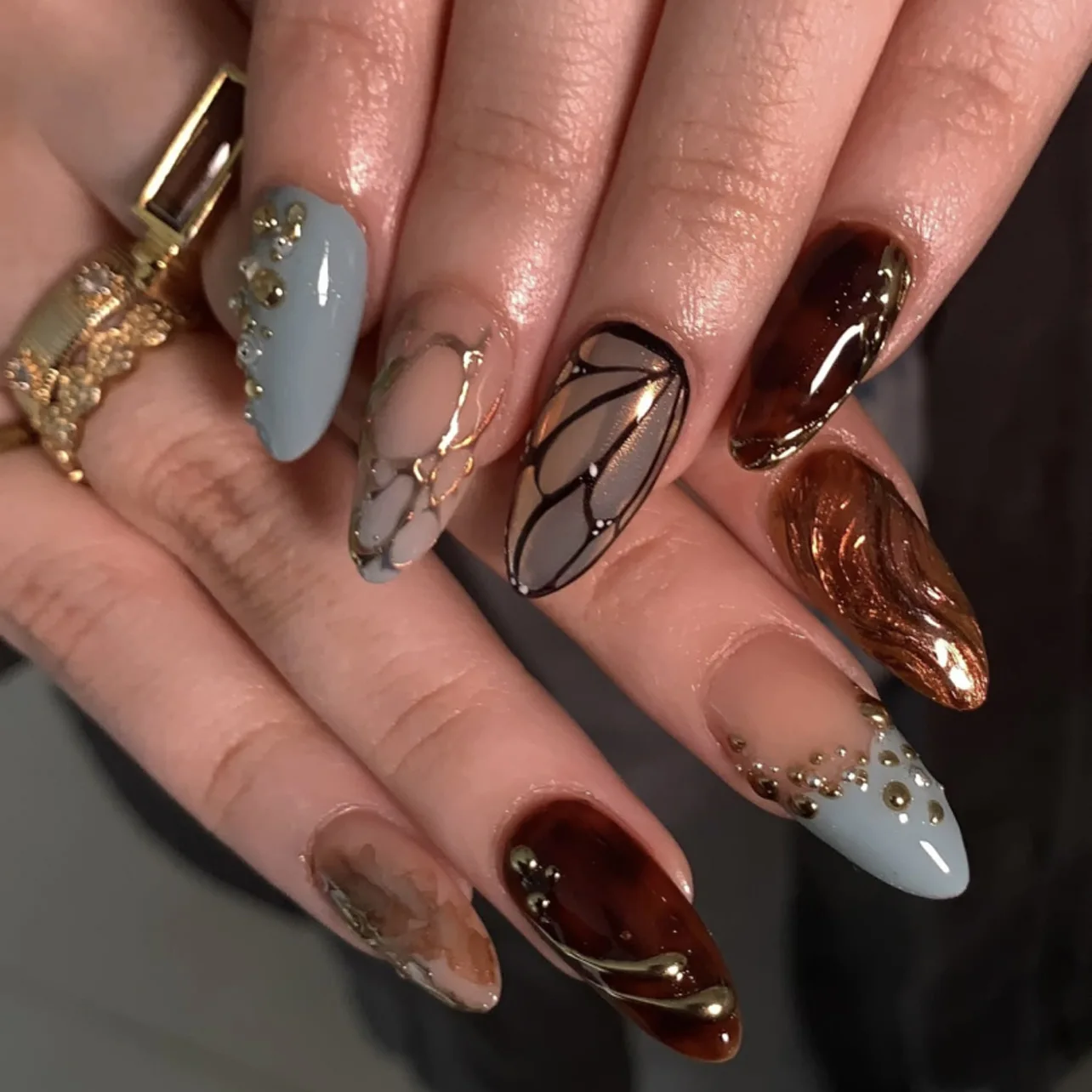 24Pcs Flora Almond Press on Nails with Glue Mori Girl Nail Art Ballet Rural Style Full Cover Wearable Acrylic Nail Manicure Tips