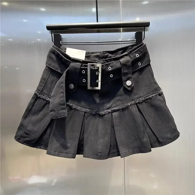 Retro Light Blue Pleated Denim Skirt 2025 Summer Sweet Cool Spicy Girl Belt A-line Half Skirt Fashion High Street Ladies Wear