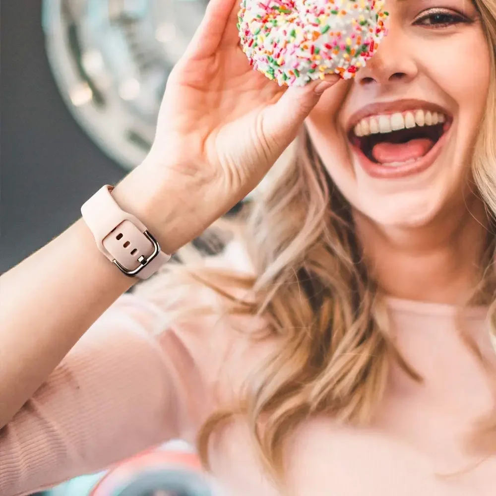 20 ミリメートル 22 ミリメートルシリコンバンドサムスンギャラクシーウォッチ 7/6/クラシック/5/4/アクティブ 2 44 ミリメートル 40 ミリメートルブレスレット Huawei 社ウォッチ GT5 4 GT3Pro 46 ミリメートル