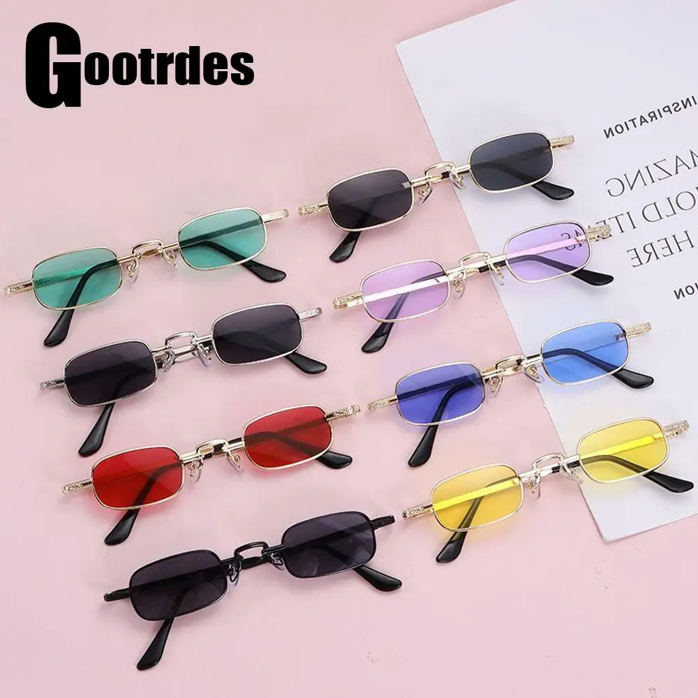 Małe prostokątne okulary przeciwsłoneczne dla kobiet moda metalowa oprawa Retro okulary przeciwsłoneczne Vintage Punk Shades UV400 okulary ochronne
