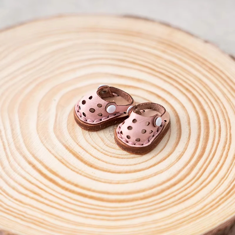 Blythe chaussures de poupée OB22 OB24 OB26 petites chaussures de poupée en tissu à Six têtes UFDOLL Mini corps chaussures en peau de vache faites à la main avec Perfor