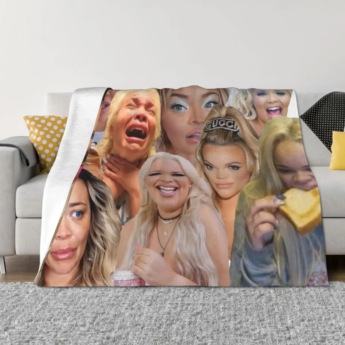 

trisha paytas Throw Blanket manga Flannels Decorative Beds Heavy Blankets