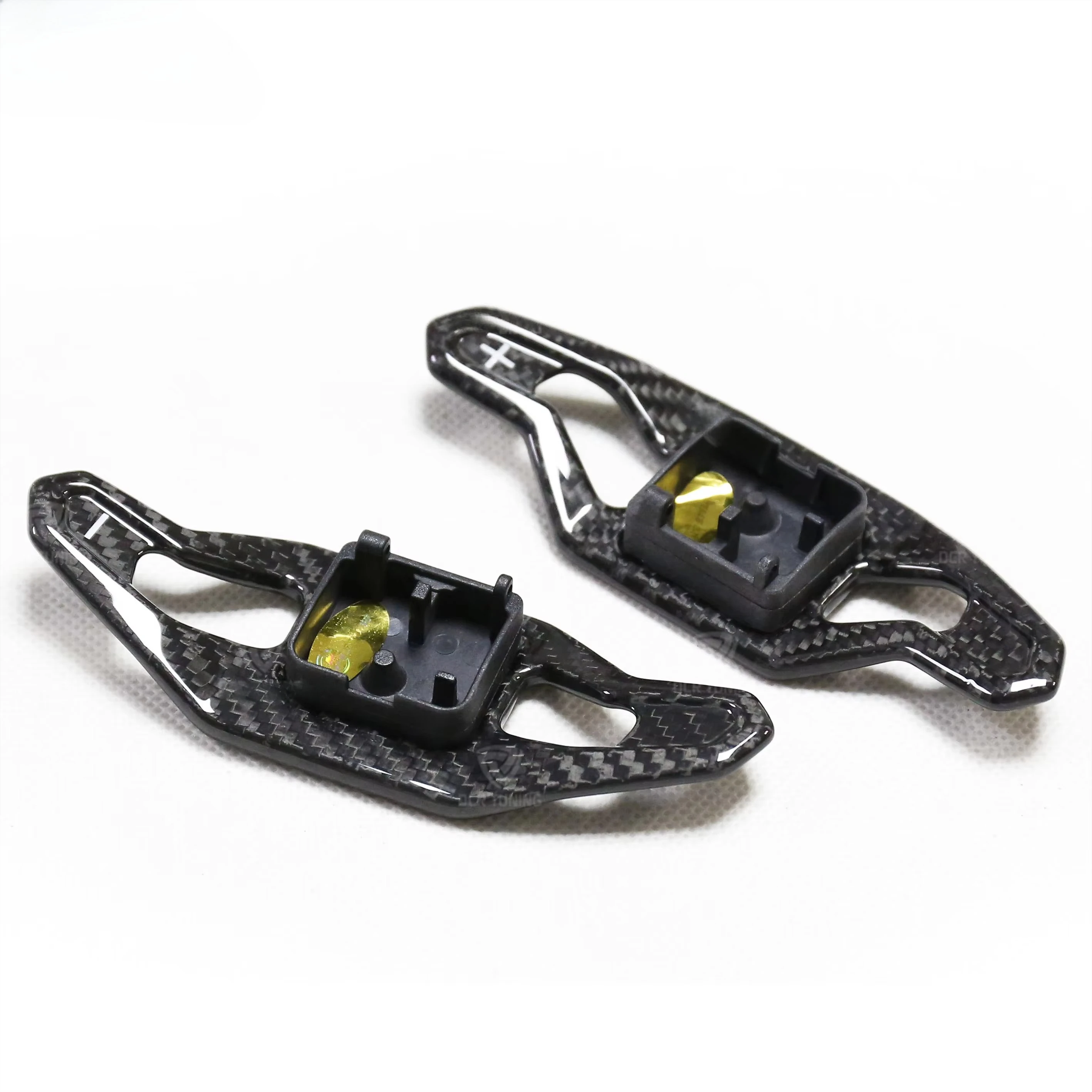 

Aud A3 S3 RS3 S4 A5 RS5 B9 Q7 R8 TT 2017-19 Внутренняя отделка удлинителя колеса Сухой рулевой переключатель из углеродного волокна