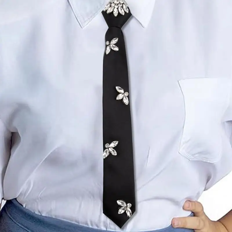 pierres à mode cravates 270D regard preepy tissu polyester lisse