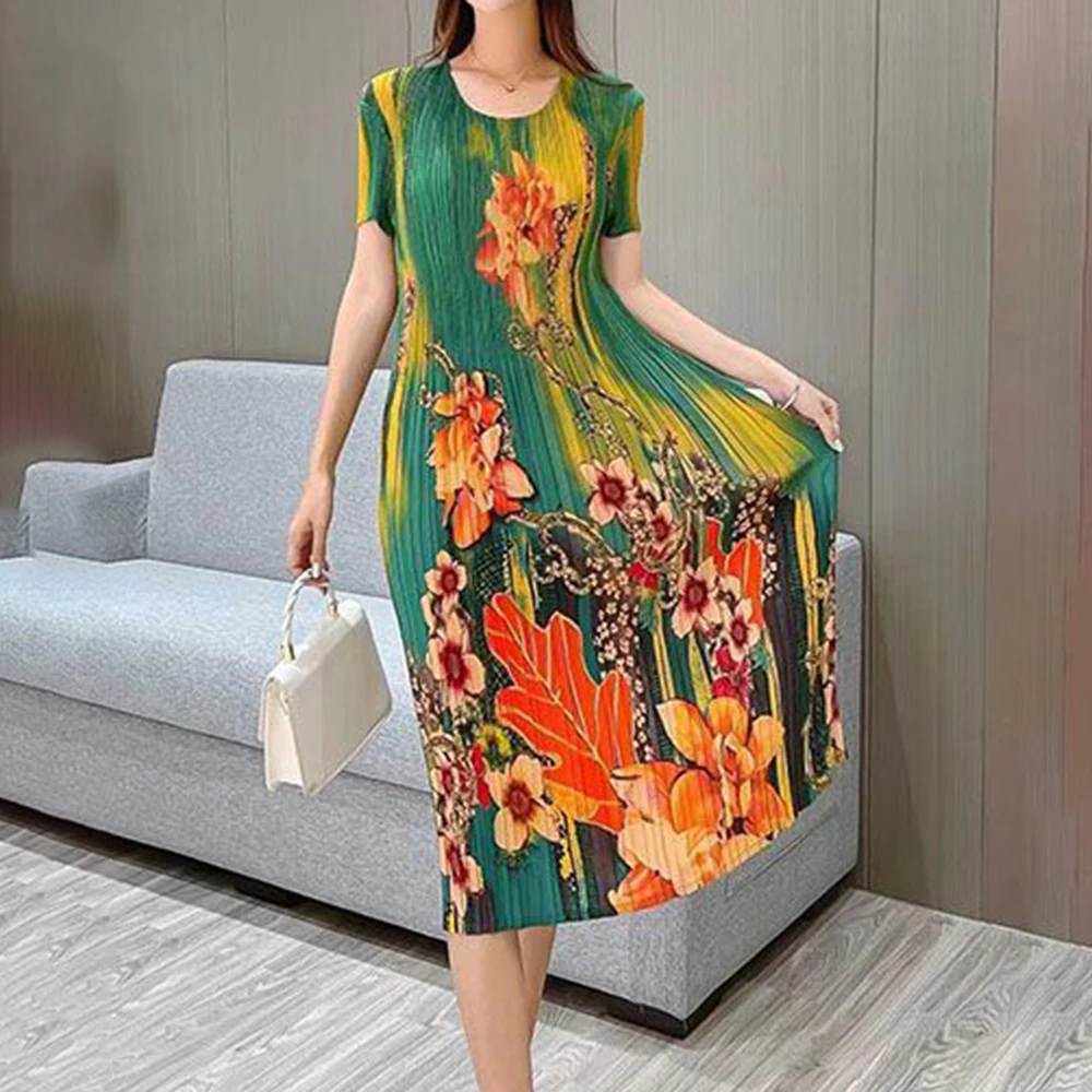 ファッション 薄手 半袖 伸縮性 Aラインスカート プリントプリーツ 新作ワンピース レディース服 夏 薄手 丸首