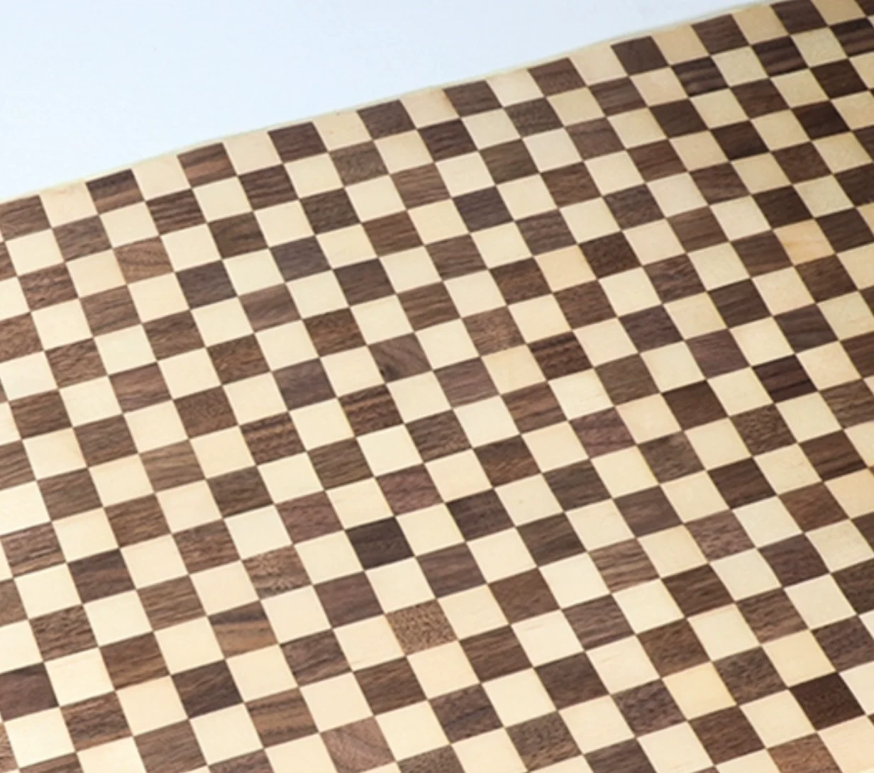 L:2.5meters Width:430mm T:0.25mm 2-color Checkered Wood Veneer High End Fashionable Wood Veneer Sheets Decoration