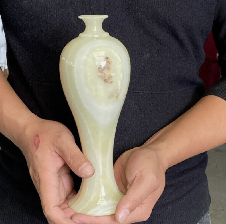 4.8lb Natural Crystal.hetian jade.Hand-carved.Exquisite vase statues