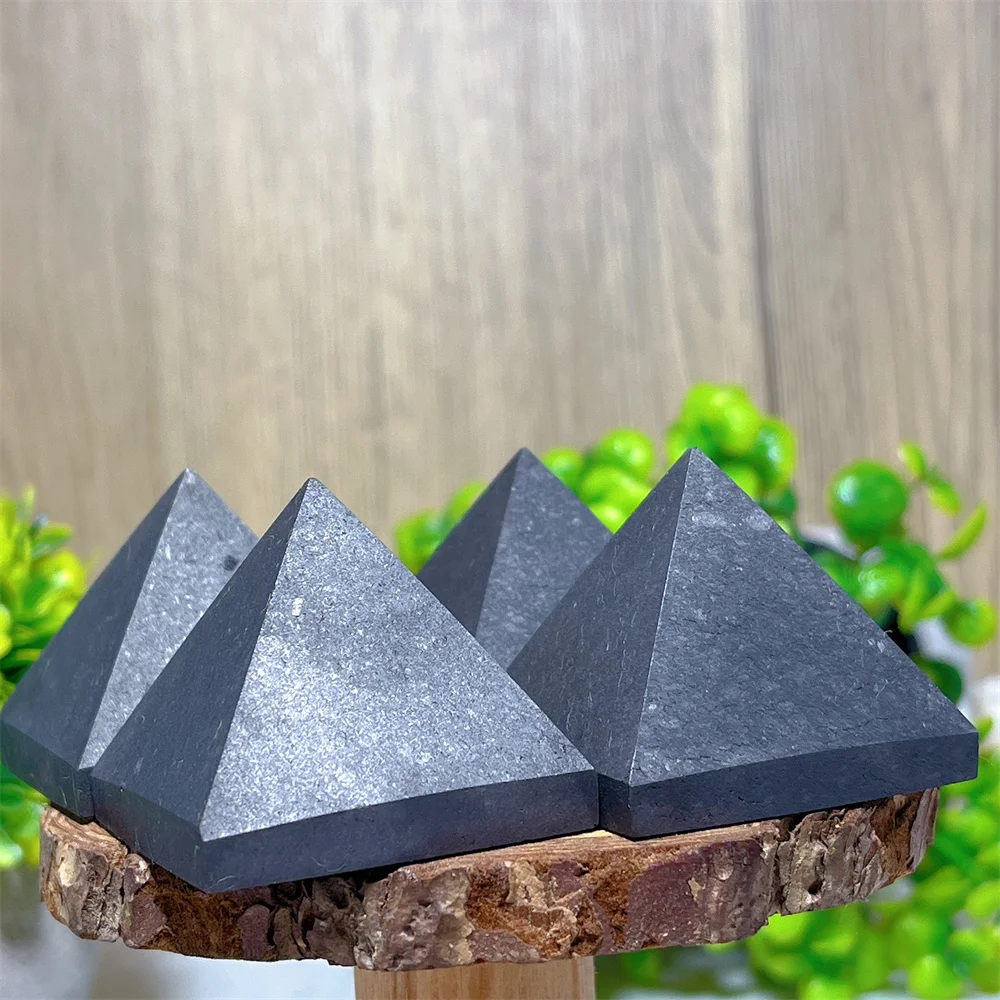 Crystal Naturtal Schungite Pyramid Stone Quartz Mineral Reiki Energy Feng Shui Gemstone Decoration