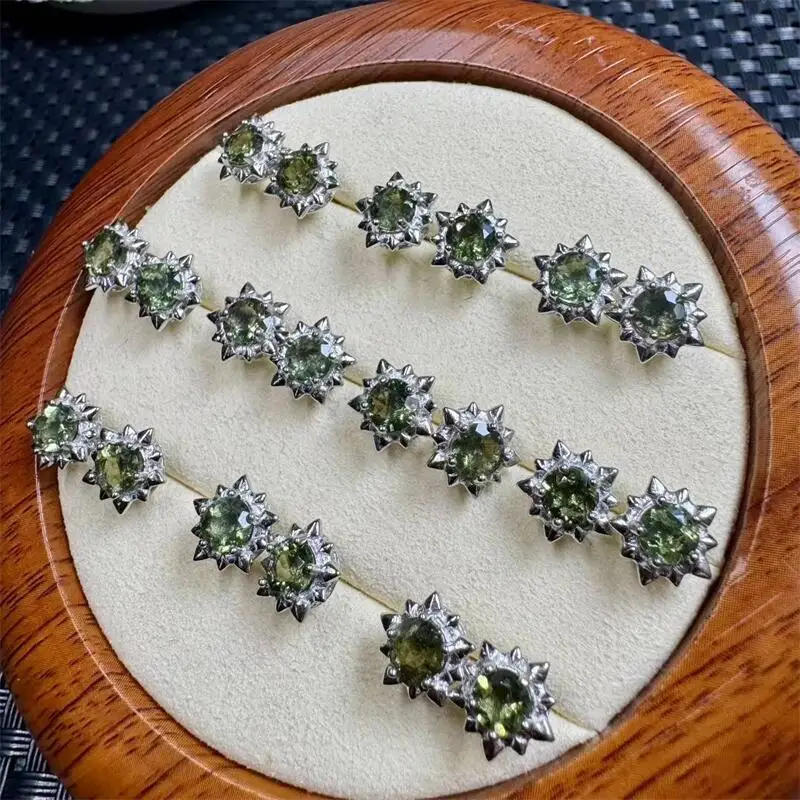 

S925 Natural Czech Meteorite Sunflower Stud Earrings Jewelry Making Diy Necklace Earrings Reiki Heal Holiday Gift A SET